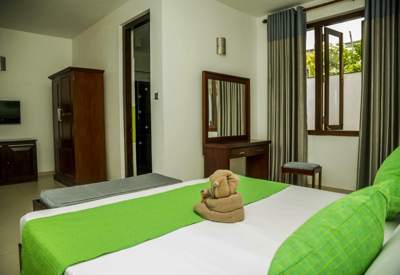 Villa Upper Dickson Galle Ngoại thất bức ảnh