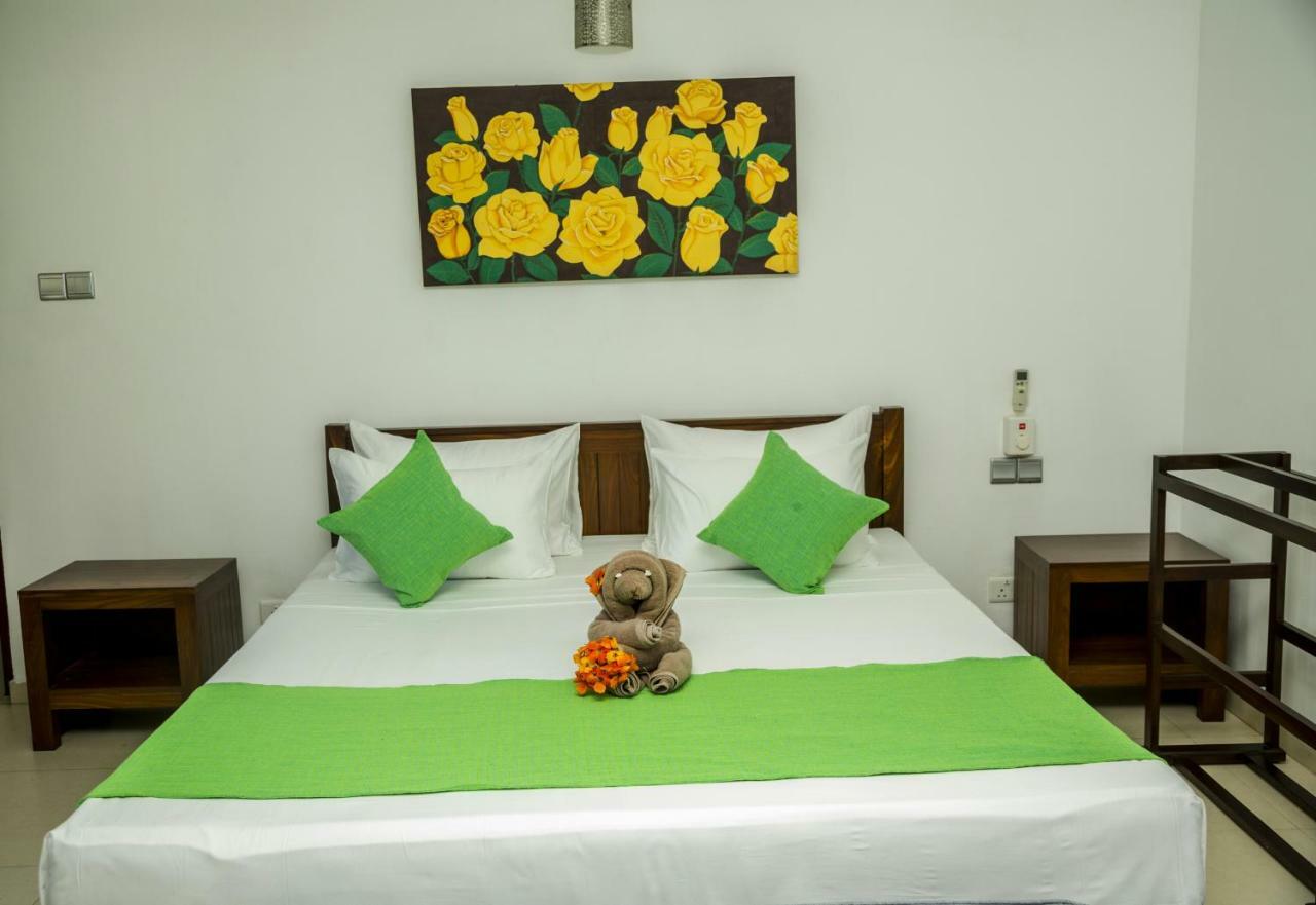 Villa Upper Dickson Galle Ngoại thất bức ảnh