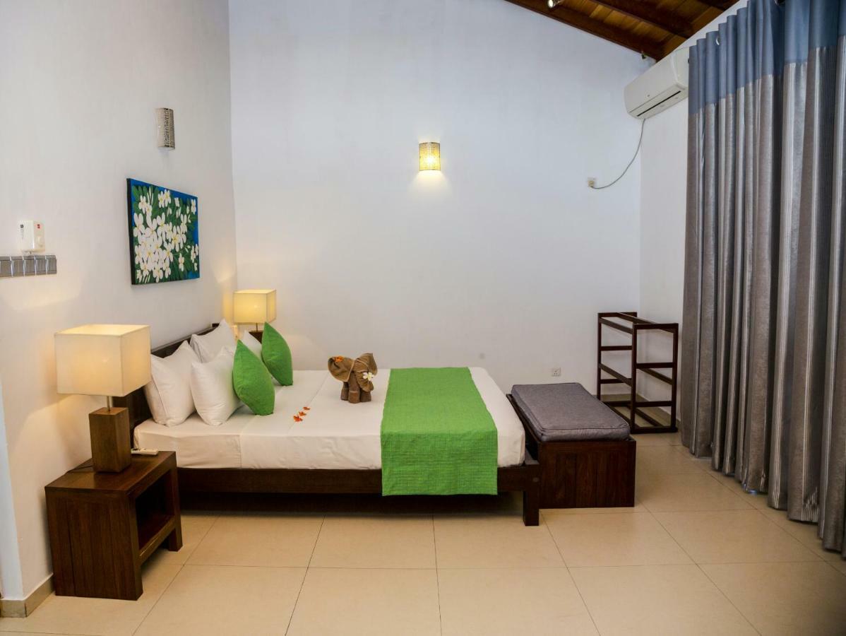 Villa Upper Dickson Galle Ngoại thất bức ảnh
